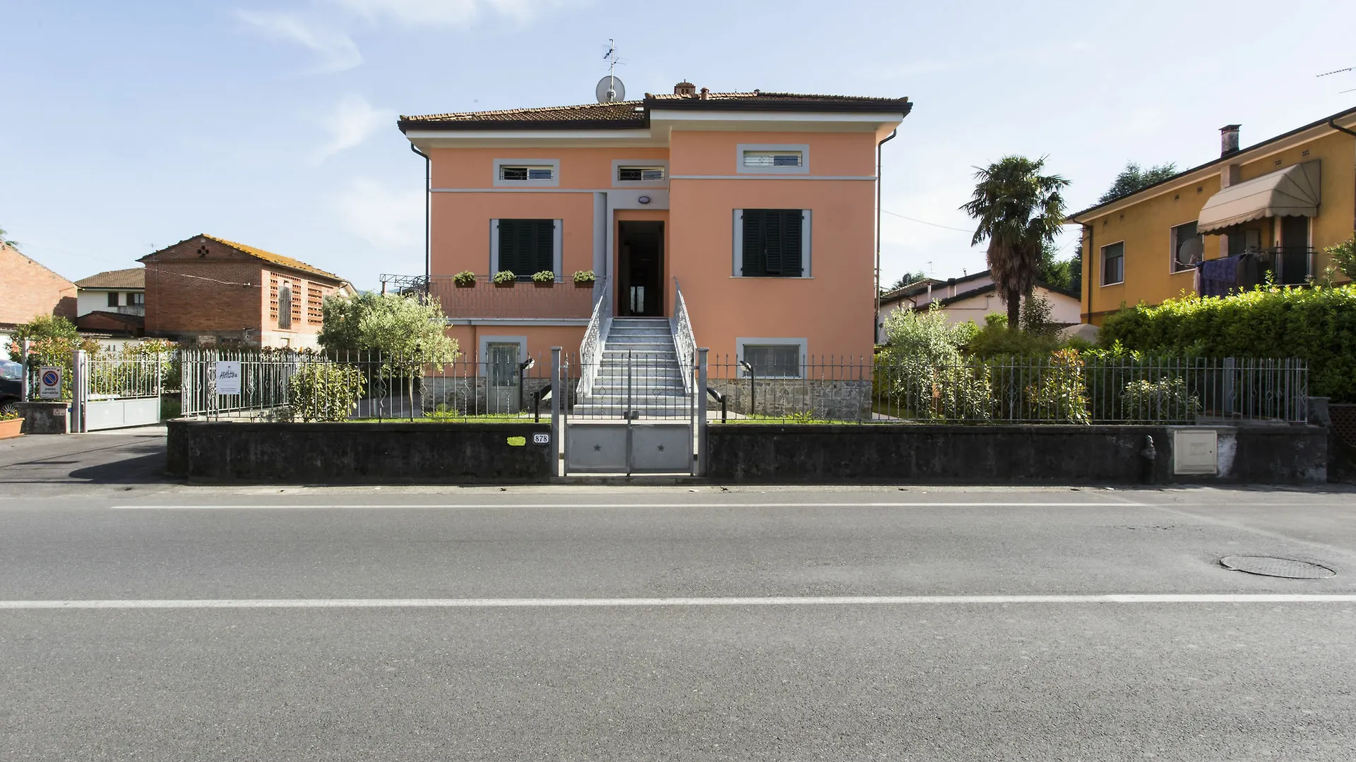 Villa Alexandra Lucca Italy
